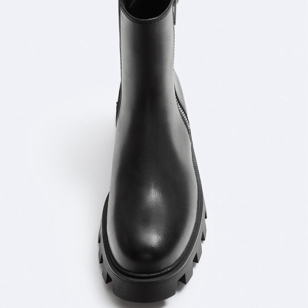 🆕 2024 ZARA CHUNKY SOLE ZIPPER COMBAT BOOTS - Picture 3 of 4